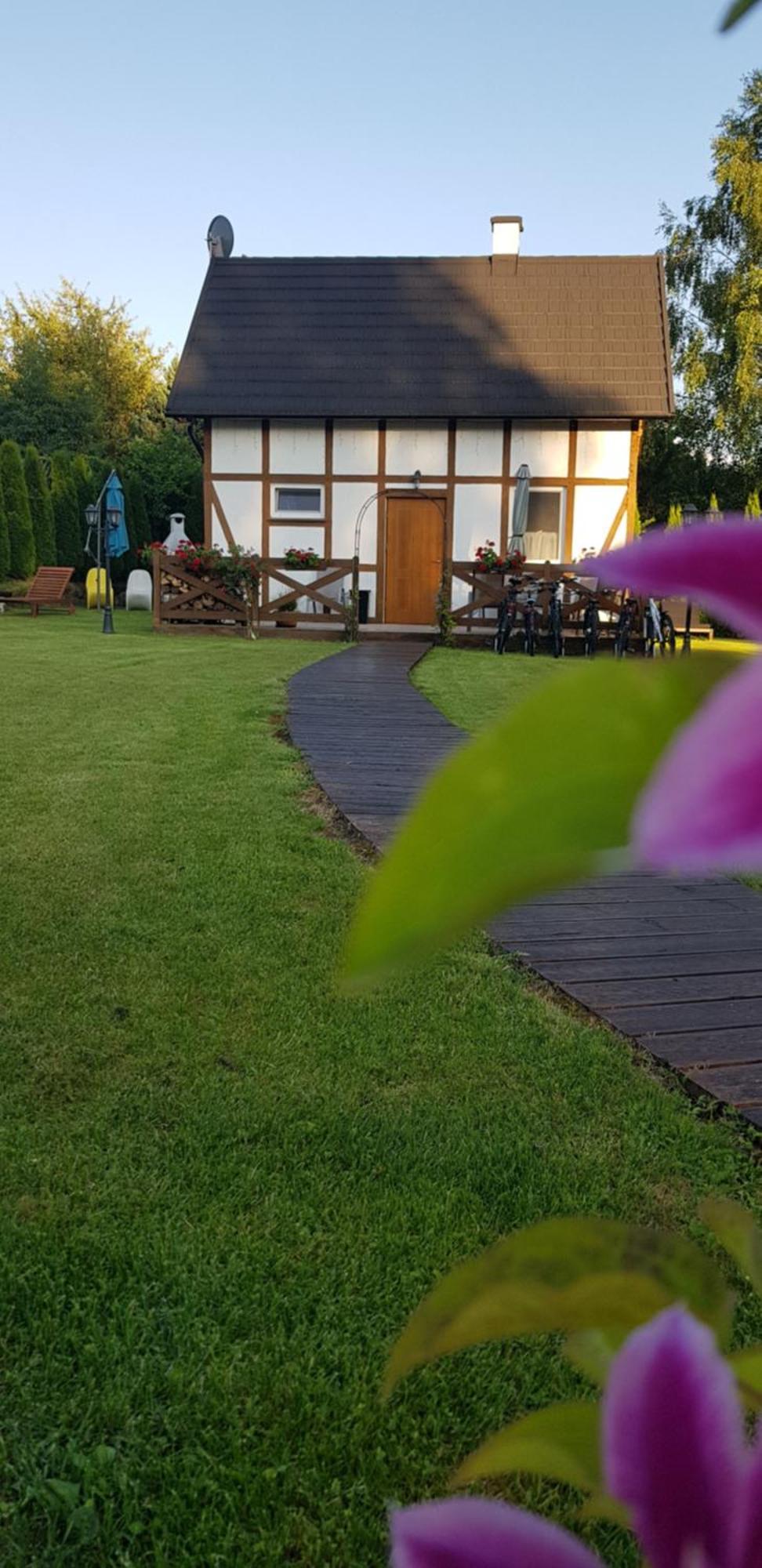 Chata Nad Rzeka Lipusz Exterior foto
